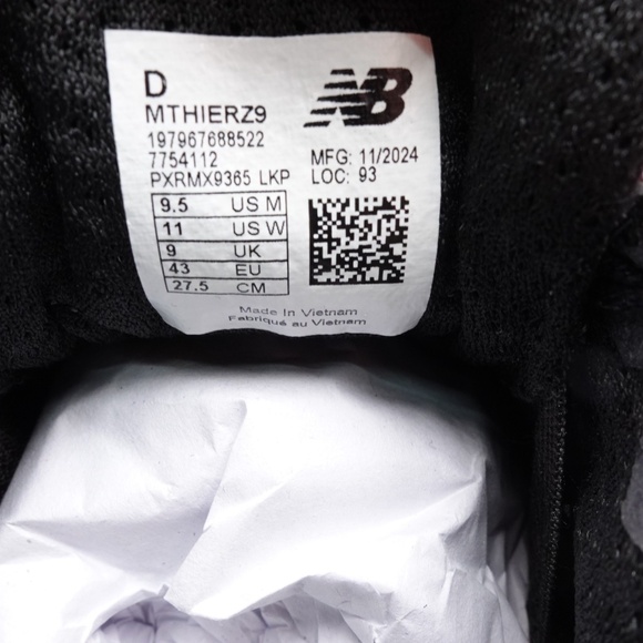 NEW New Balance Fresh Foam X Hierro V9 Trail Shoes Men's MTHIERZ9 Black Cement - Picture 14 of 14